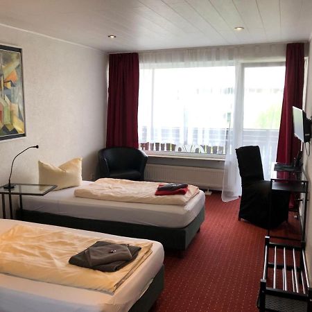 Hotel Saarland Lebach Bagian luar foto