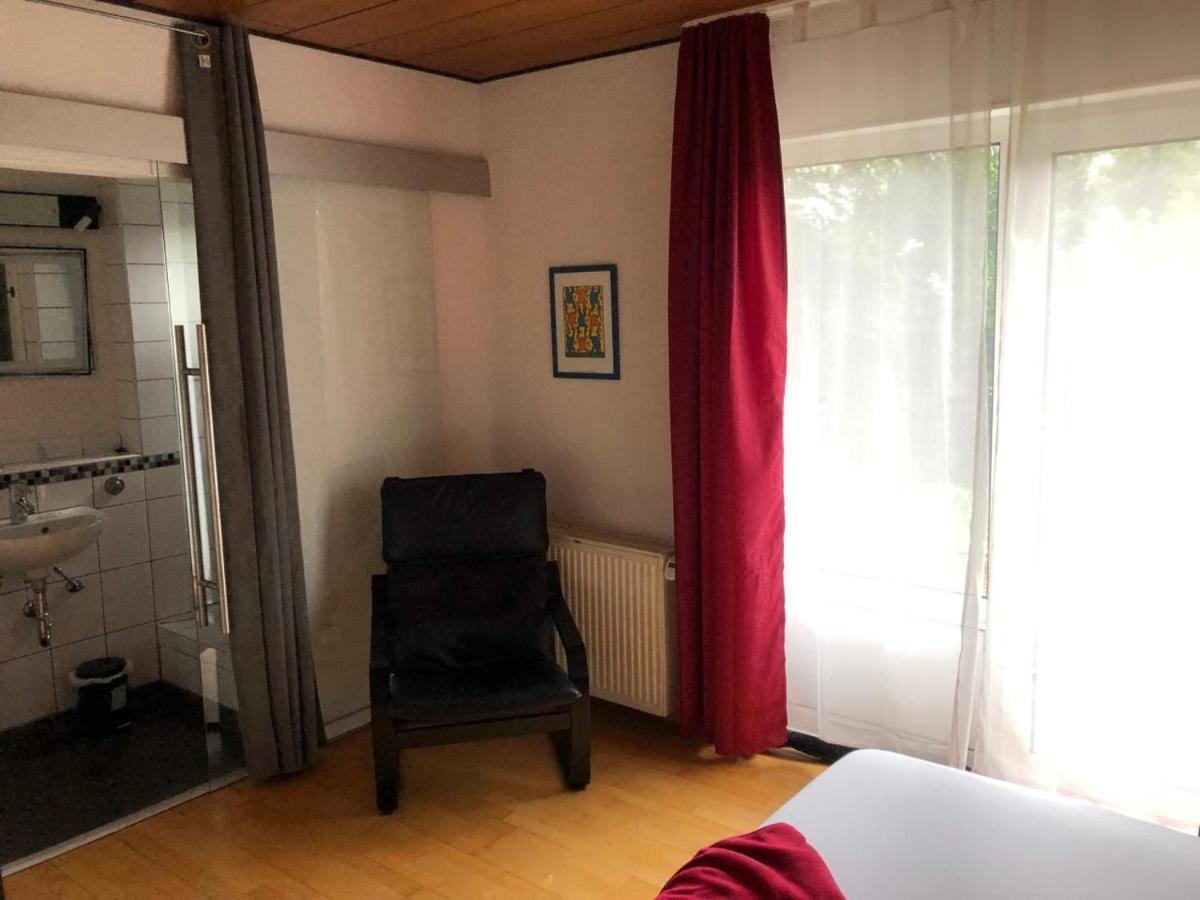 Hotel Saarland Lebach Bagian luar foto