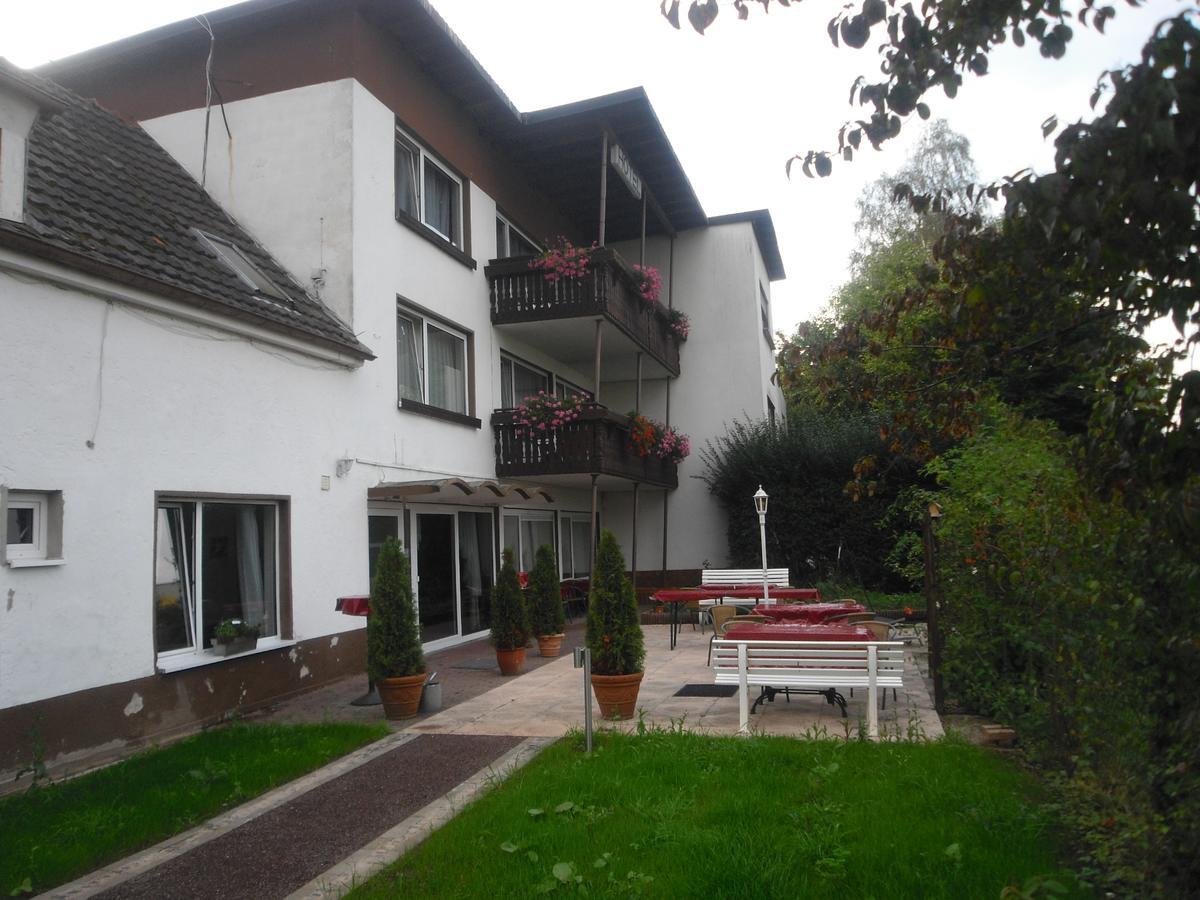 Hotel Saarland Lebach Bagian luar foto