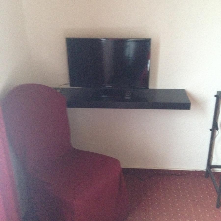 Hotel Saarland Lebach Bagian luar foto