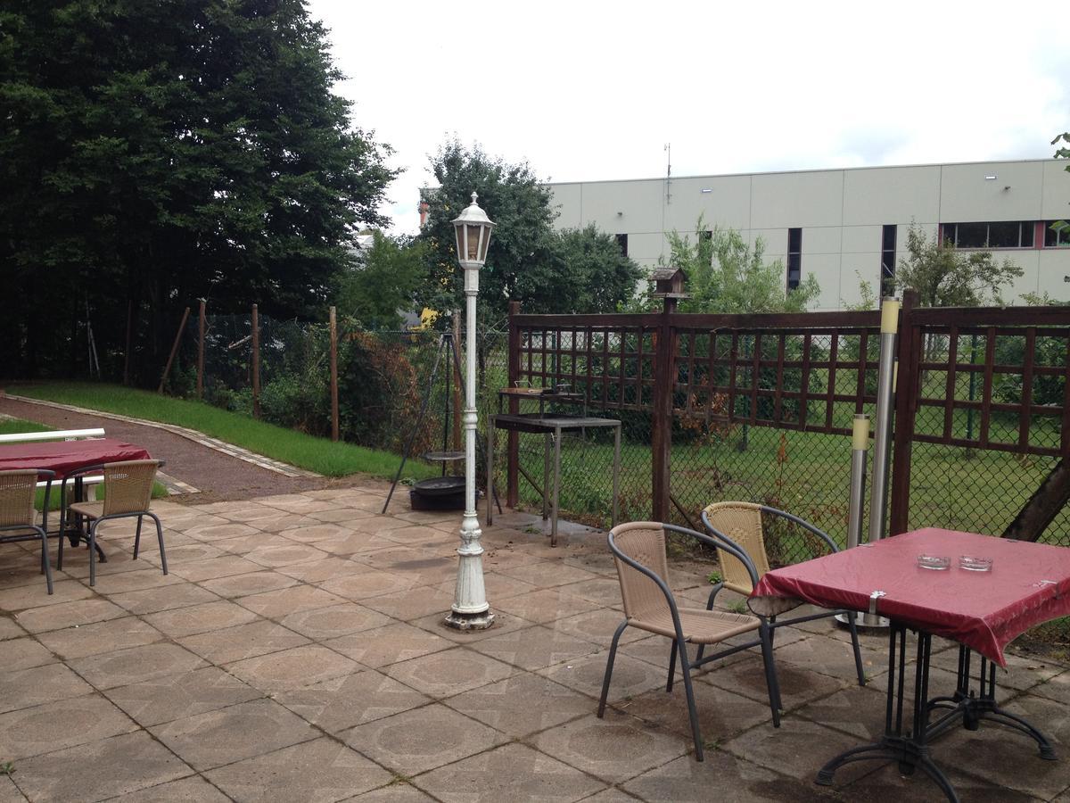 Hotel Saarland Lebach Bagian luar foto