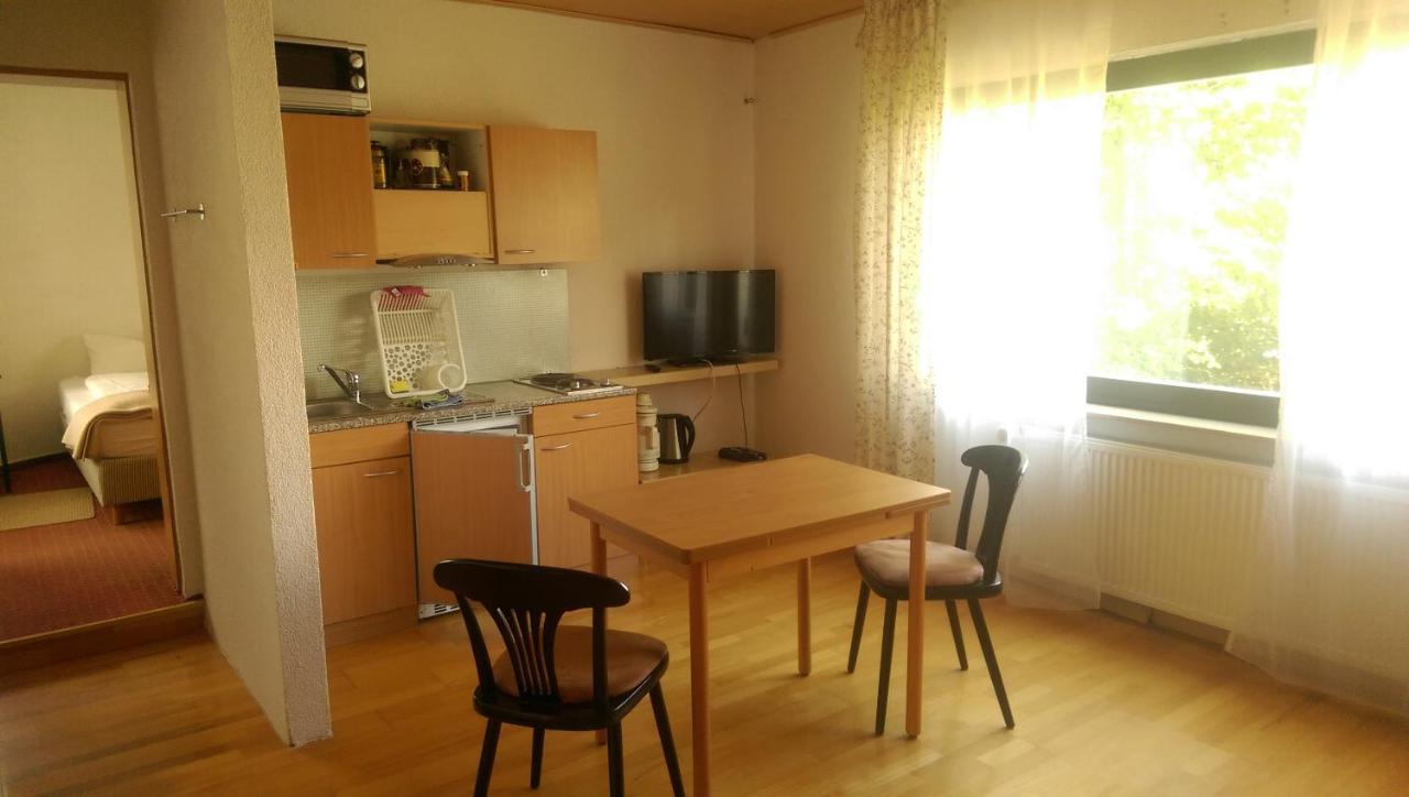 Hotel Saarland Lebach Bagian luar foto